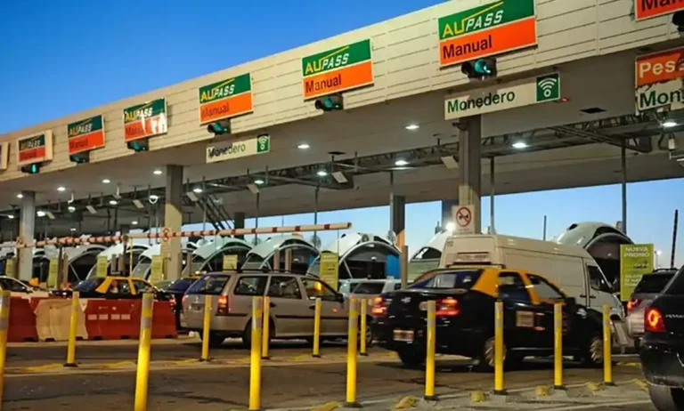 SUBEN LOS PEAJES EN RUTAS NACIONALES Y AUTOPISTAS: CUÁLES SON LAS NUEVAS TARIFAS