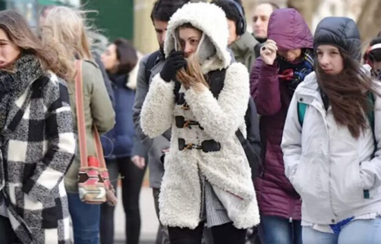 Alerta amarillo por frío extremo: sensación térmica de -2 grados en CABA