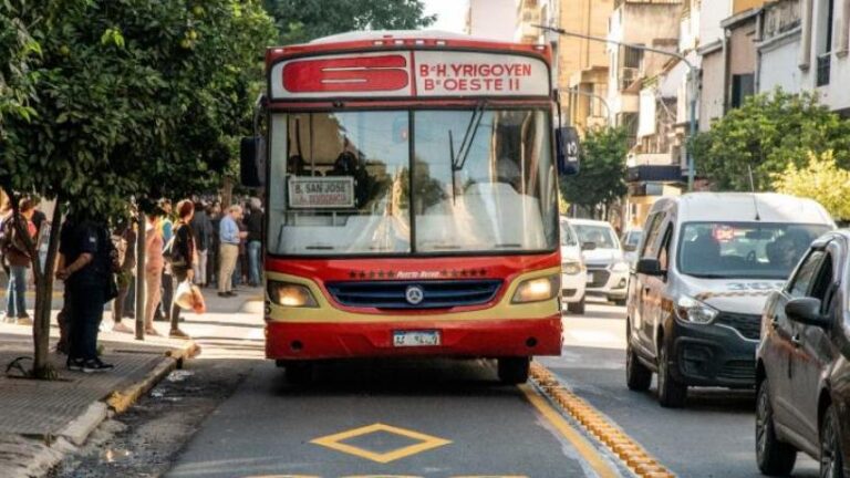 «No aceptamos un paro de colectivos»